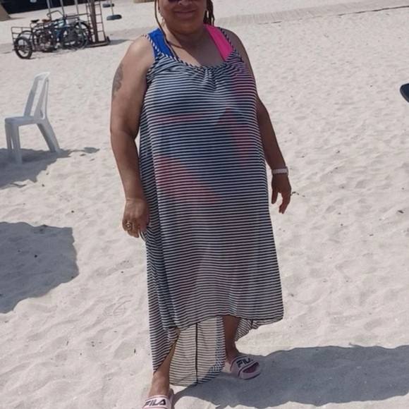 PLUS Coverup Dress 🦓 - Picture 3 of 5